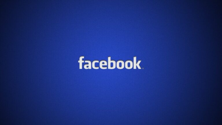 Facebook приостановил подключение новых чатботов