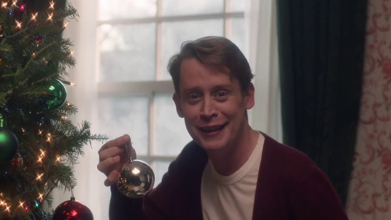 Не один дома: рождественский рекламный ролик Google Assistant