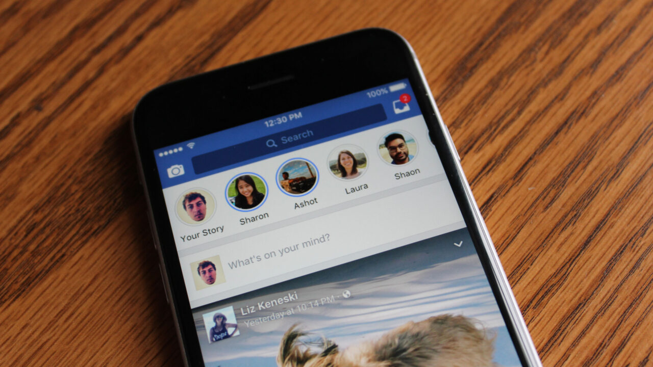 Facebook тестує Stories, які не зникатимуть через 24 години