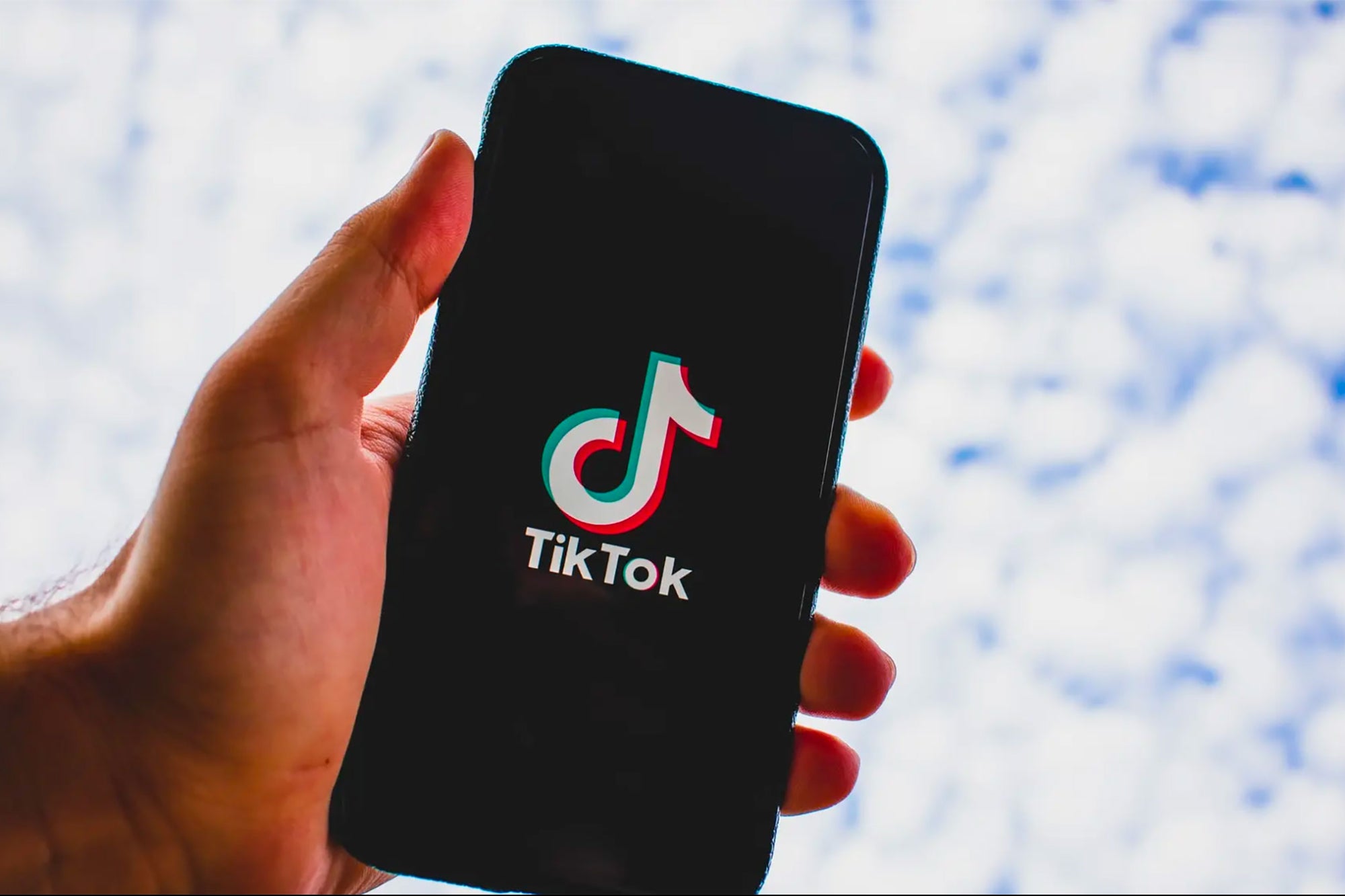 TikTok додає шаблони з «гейміфікованими ефектами» для брендів