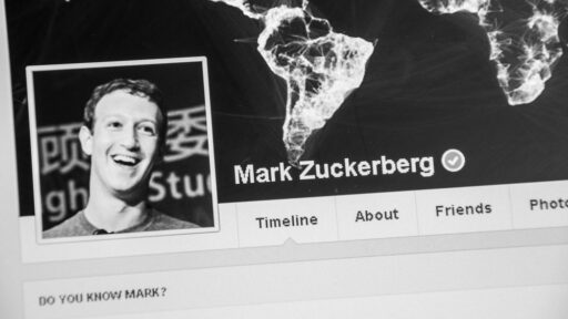 Як робити публікації в Facebook ефективніше: A/B тести чи кілька мов
