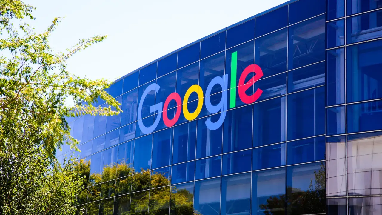 Дохід Youtube від реклами виріс лише на 5%