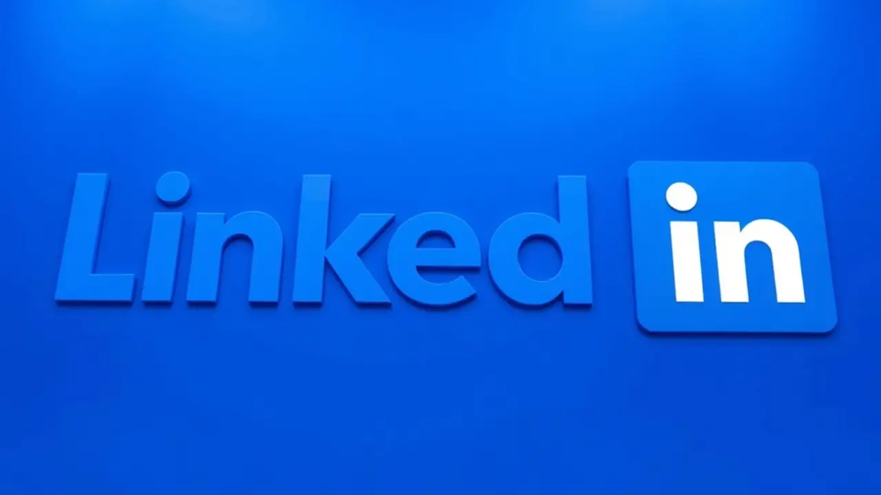 LinkedIn запускає автонацілювання та AI-генерацію для реклами